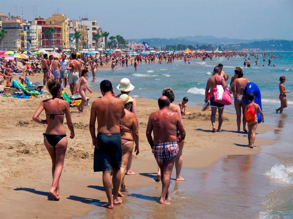 Una masa de aire muy cálido y seco dispara los termómetros y se superarán los 38 grados. Foto: EFE