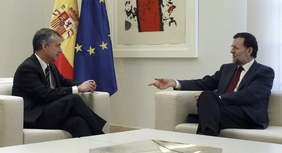 El lehendakari Iñigo Urkullu junto a Mariano Rajoy, imágen de archivo. EFE.