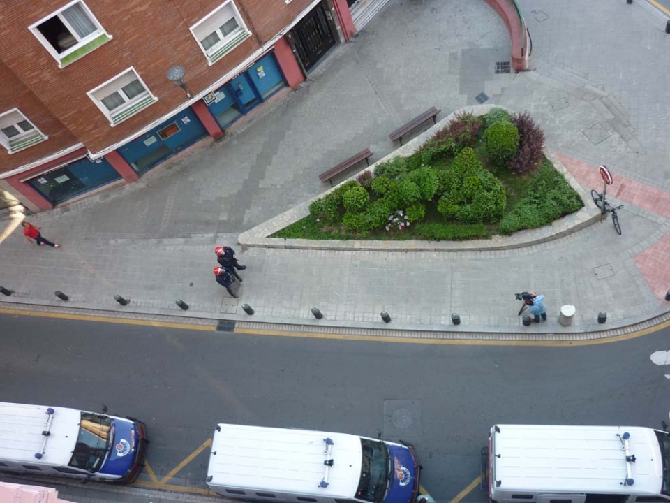 Patakon gaztetxea hustu dute. Iturria: Uribarriko Piztu auzo elkartea.