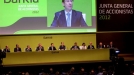 Los pequeños accionistas de Bankia increpan a Jose Ignacio Goirigolzarri