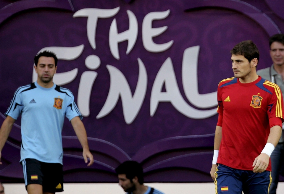 Espainiako jokalariak azken entrenamenduan, finala baino lehen. EFE