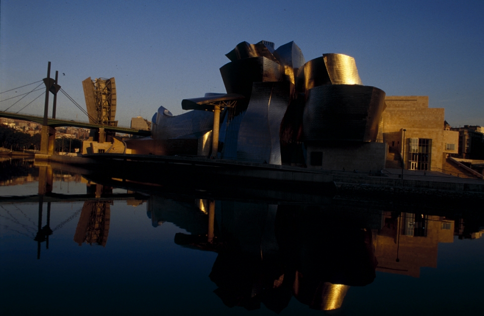 Guggenheim Bilbao. Argazkia: CC BY-3.0-ES 2012/EJ-GV/Irekia-Gobierno Vasco/Mikel Arrazola