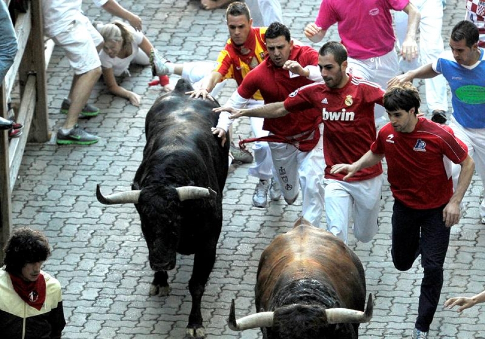 12 de julio; sexto encierro. (Foto: EFE)