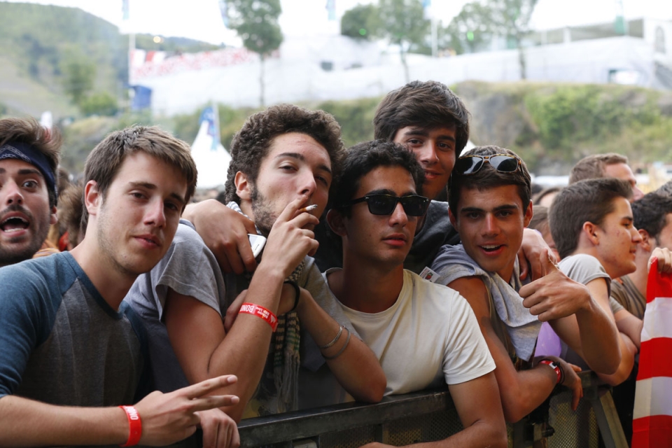 Bilbao BBK Live 2012. Miles de personas han acudido a Kobetamendi. Foto: Hodei Madariaga.