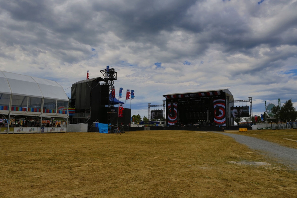 Imagen del escenario antes de los conciertos. Foto: Hodei Madariaga