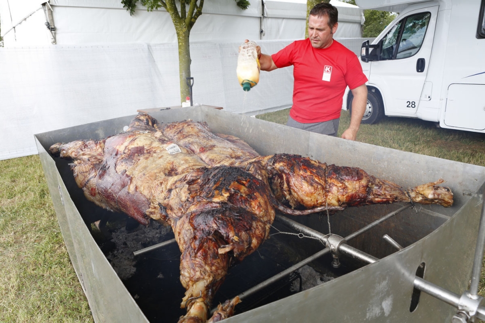 Bilbao BBk Live 2012: No ha faltado la comida para reponer fuerzas. Foto: Hodei Madariaga