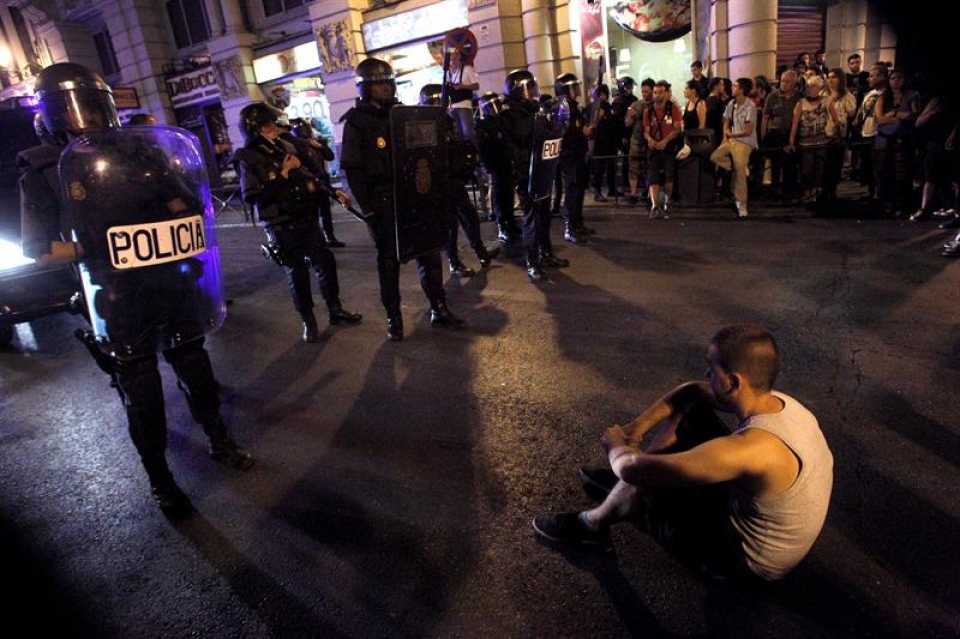 Poliziaren eta manifestarien aurkako istiluak, Madrilen. Argazkia: Efe