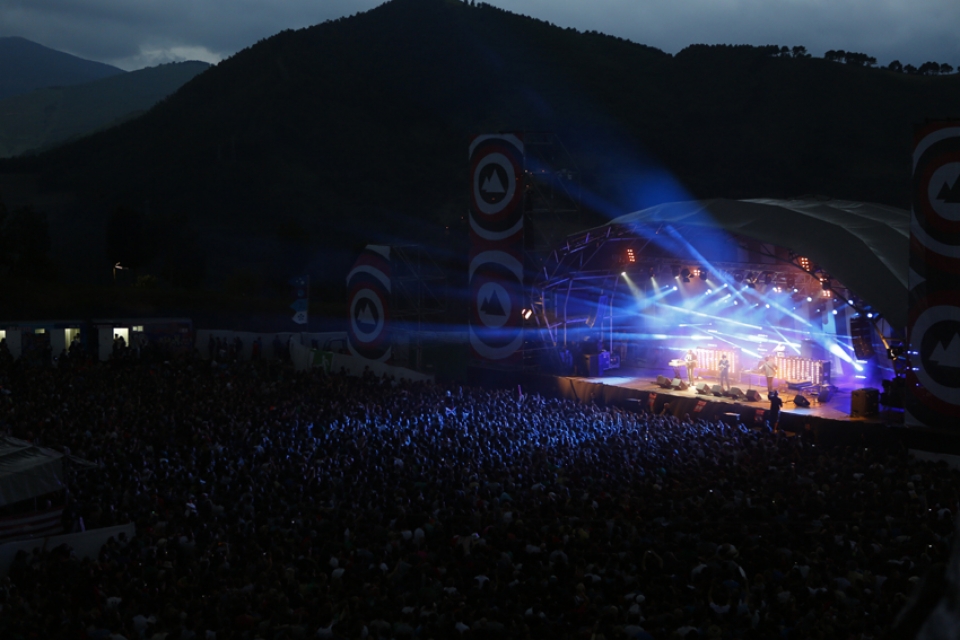 Escenario 2, de noche. Foto: Hodei Madariaga