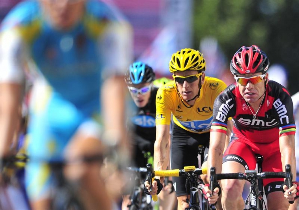 Cadel Evans y Bradley Wiggins. Foto: EFE