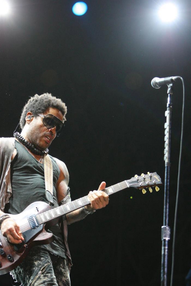 Erroman egin du azken geldialdia. Argazkia: EFE