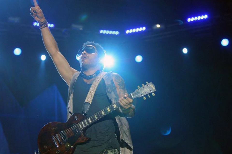 Ikusleek Lenny Kravitzen abestiekin gozatu zuen. Argazkia: EFE