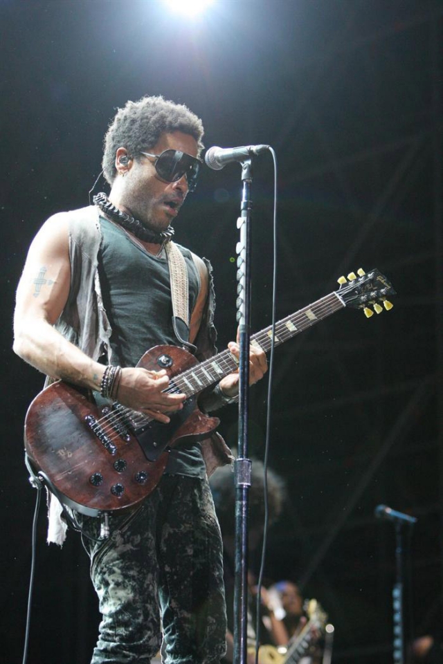 Erroman egin du azken geldialdia. Argazkia: EFE