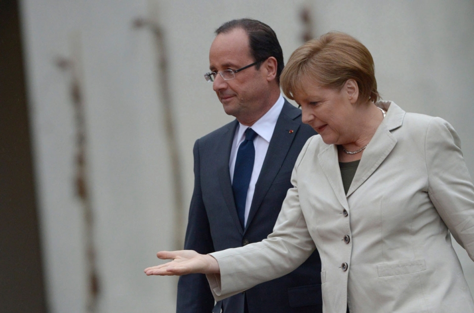 Hollande y Merkel en una reunion de la UE. EFE