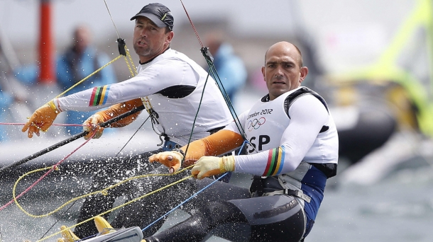 Iker Martínez y Xabi Fernández. Foto: EFE.