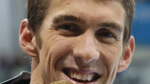 Otro oro para Michael Phelps