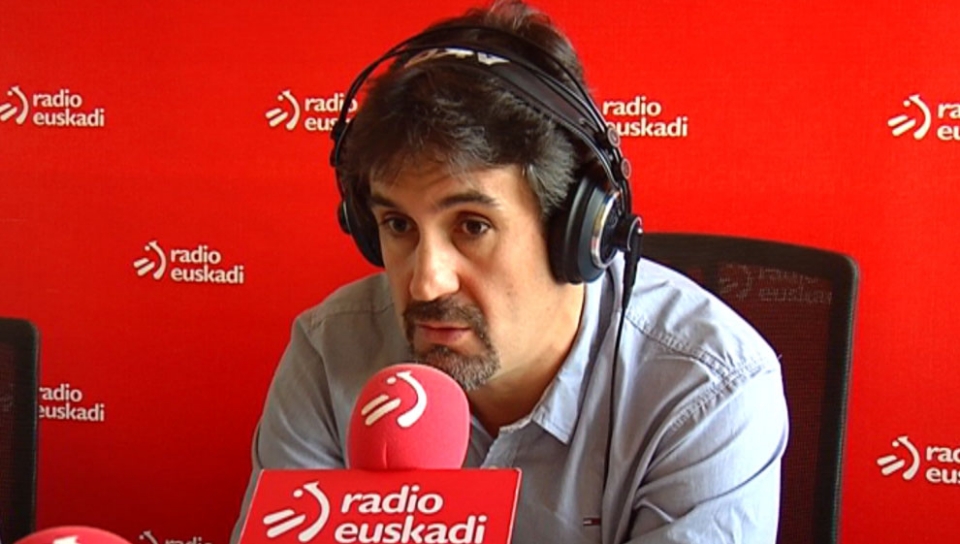 El secretario general de EA, Pello Urizar, hoy en Radio Euskadi. EITB