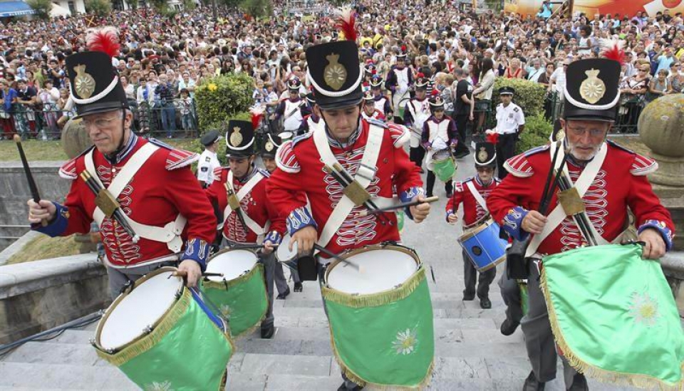 Cañonazo que da comienzo a la Semana Grande de Donostia. EFE