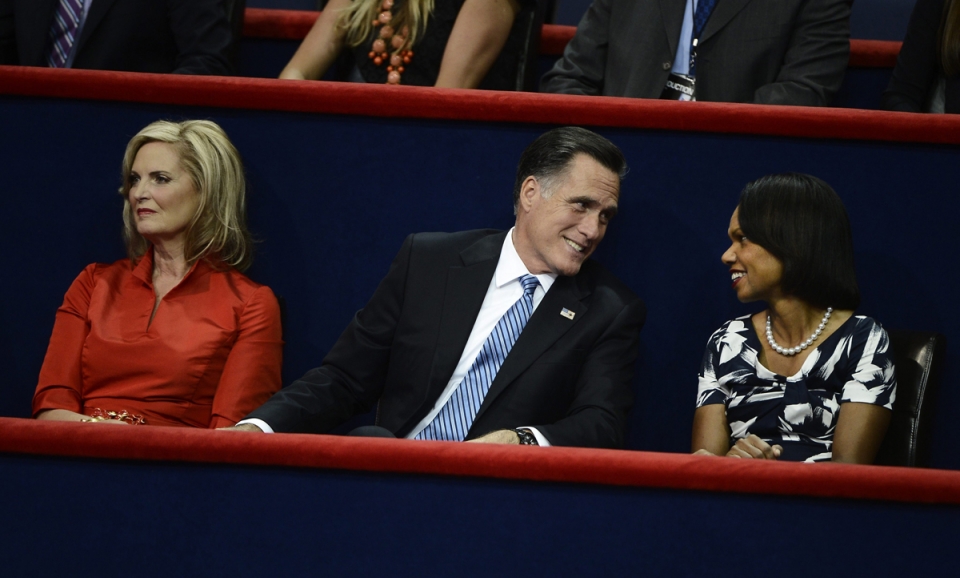 Ann Romney, Mitt Romney y Condoleeza Rice. Foto: EFE