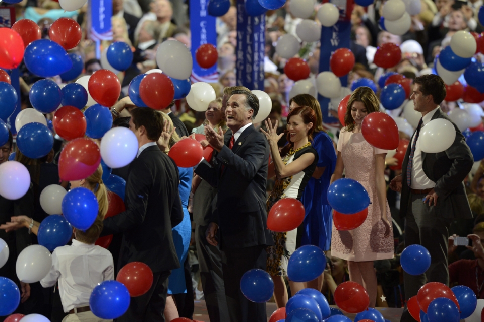Mitt Romney contento tras finalizar la convención. Foto: EFE