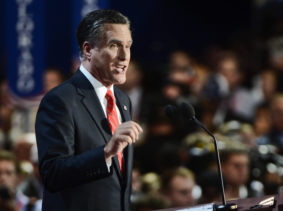 Mitt Romney durante el discurso en el que acepta la candidatura a la Presidencia. Foto: EFE