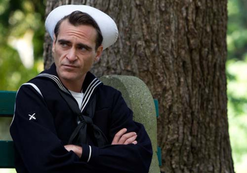 Joaquin Phoenix Gizonezko Aktore Onenaren sarirako hautagaia da, 'The Master' filmari esker. 