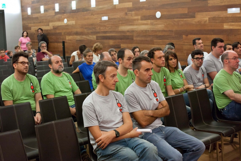 Acto de presentación de las camisetas