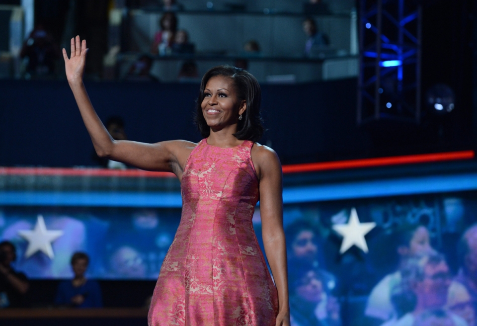 Michelle Obama publikoa agurtzen. Argazkia: EFE