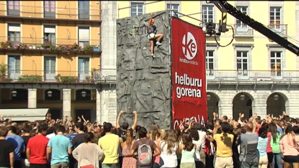 Un acto de Kristau Eskola. Foto: EiTB.