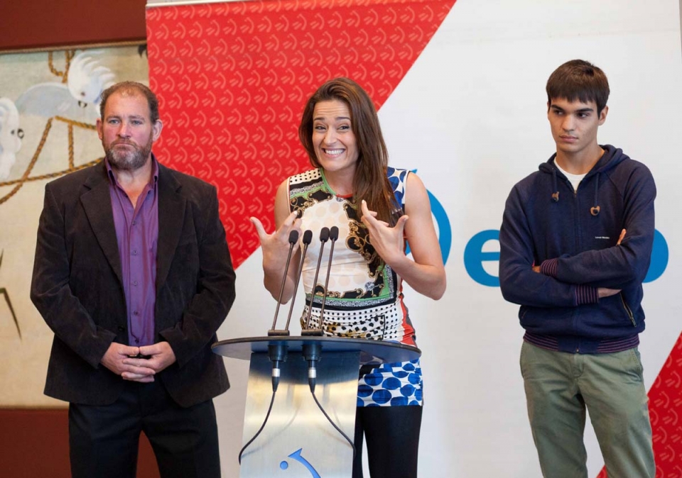 Iñaki Perurena, Maitena Salinas eta Enegko Sagardoy. Argazkia: EITB