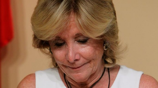 Esperanza Aguirre anuncia su dimisión. EFE