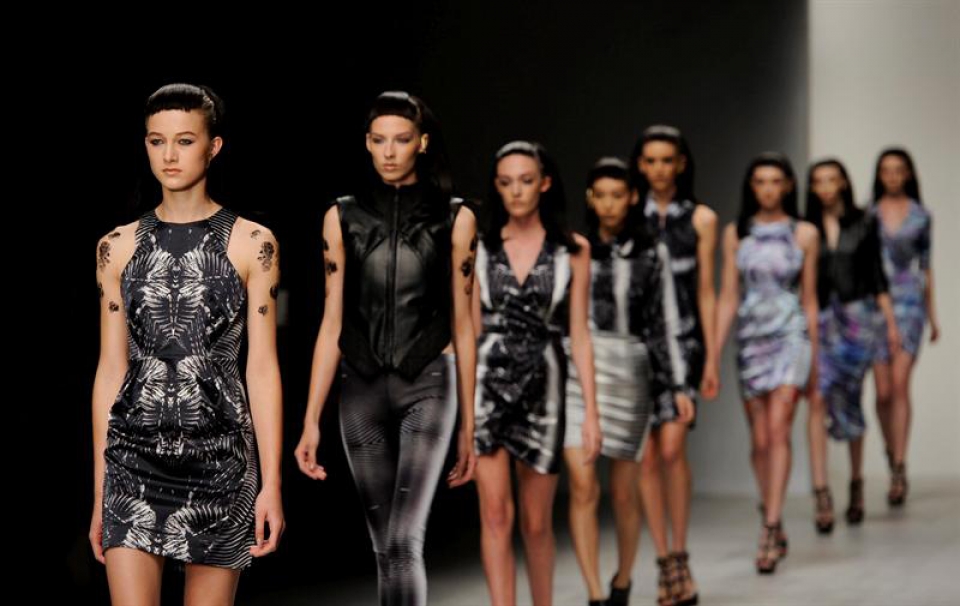 Londreseko modaren astea 2012: Aminaka Wilmont. Argazkia: EFE