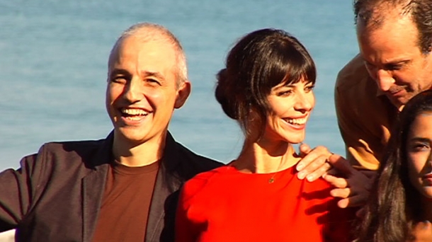 Pablo Berger, junto a Maribel Verdú, en el Zinemaldia. Foto: Efe. 