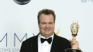 Eric StoneStreet ha sido uno de los galardonados en los premios Emmy 2012. Foto: EFE title=