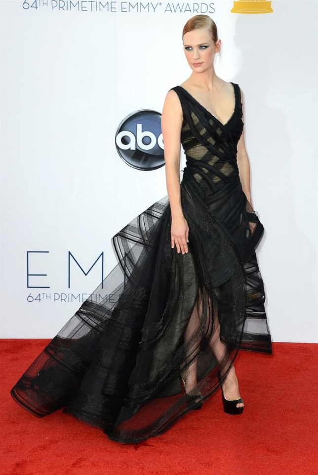 January Jones, en la alfombra roja de los premios Emmy 2012. Foto: EFE