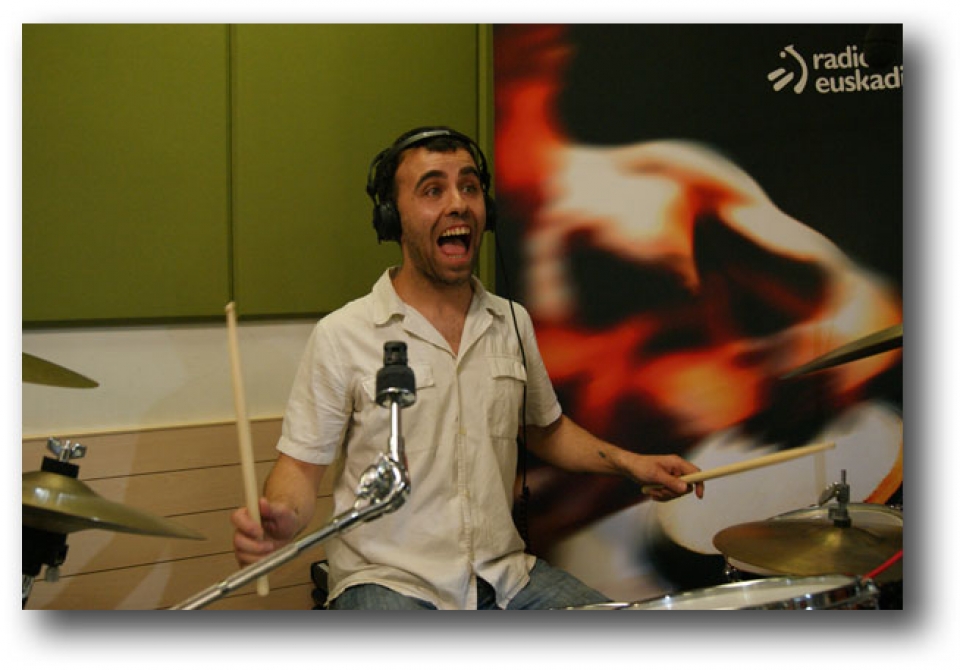 Ke No Falte en concierto.