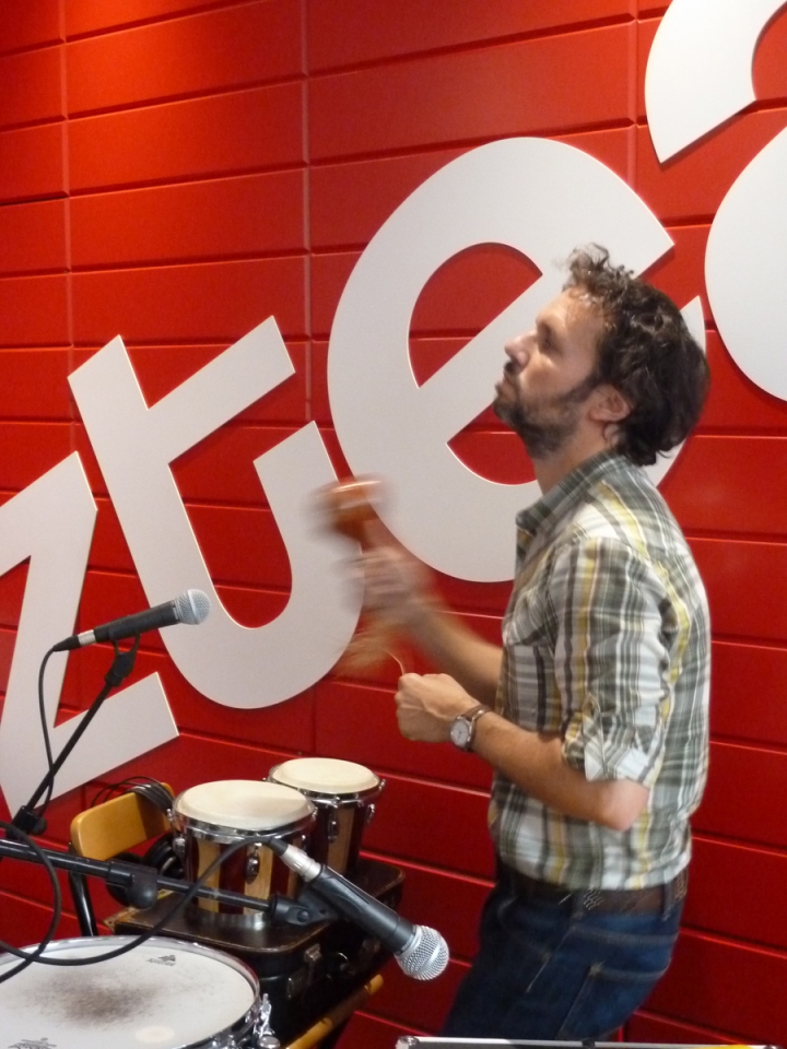 Smile, 'B Aldea'ko akustikoan