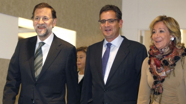 Basagoiti junto a Mariano Rajoy y Esperanza Aguirre. Foto: Efe