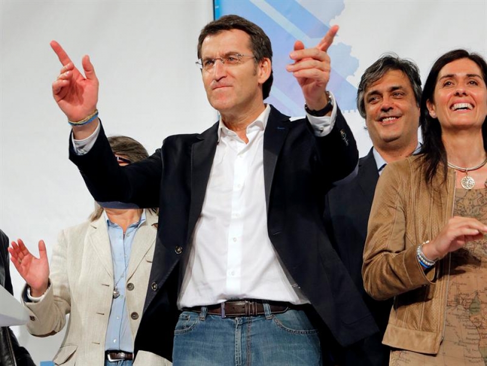 El PP refuerza su mayoría absoluta y Beiras e IU, terceros en Galicia