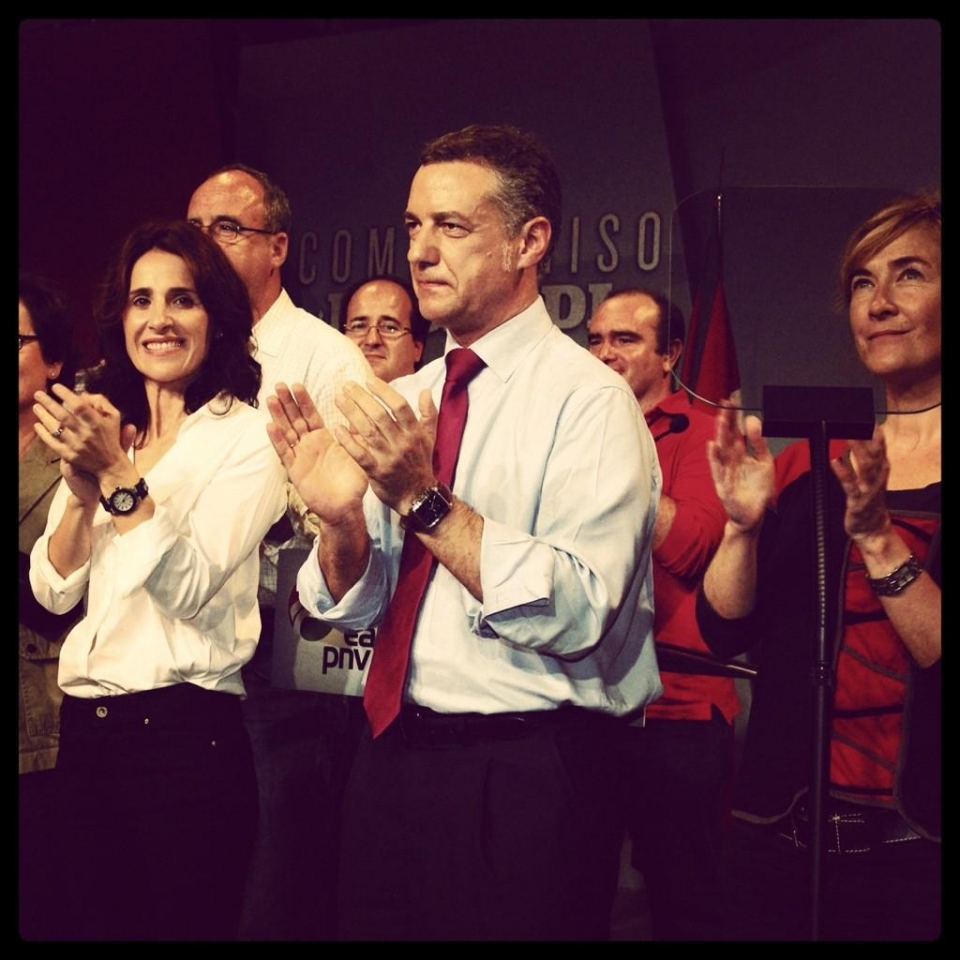 Iñigo Urkulluk kanpainako ekitaldi bateko irudia argitaratu du. Argazkia: Twitter Urkullu