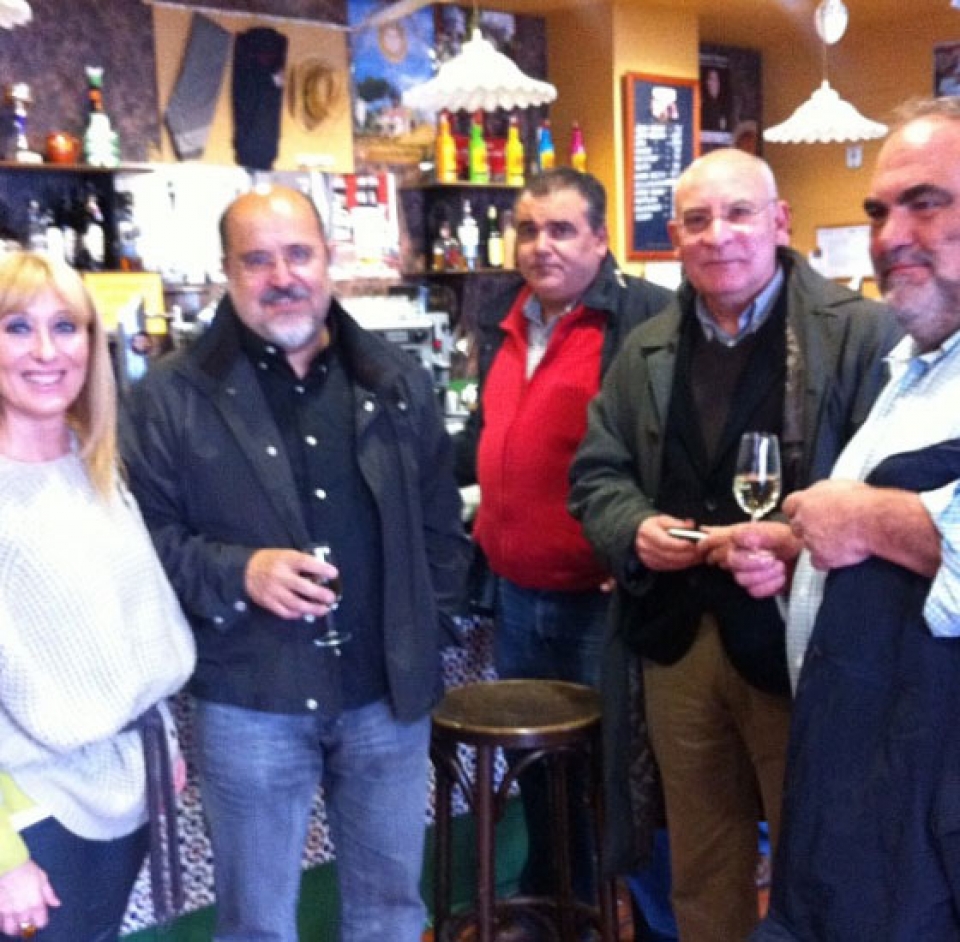 Patxi Lopez Gasteizko Andaluziako etxean izan da. Argazkia: Twitter Lopez