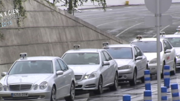 Los taxis de Donostia, entre los más caros. EITB.