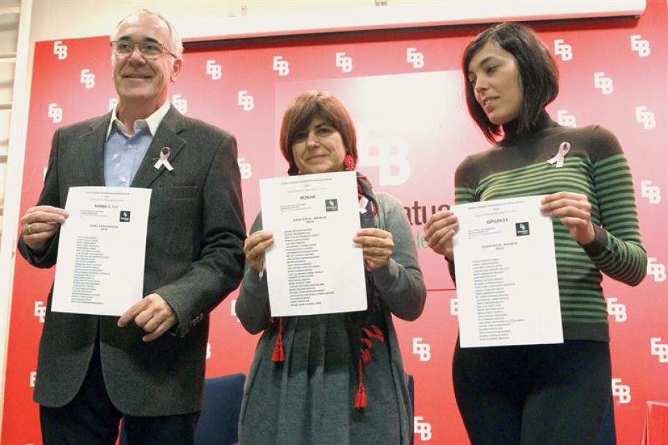 José Navas, Raquel Modubar eta Alba Gutierrez. Argazkia: EFE