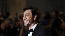 Javier Bardem James Bonden arerioa izango da 'Skyfall' filmean. Bardem Penelope Cruzekin izan zen Londreseko estreinaldian. Argazkia: EFE title=