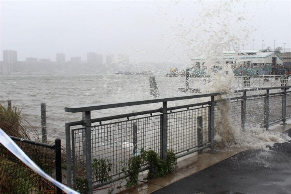 Problemas en el río Hudson en Nueva York. (EFE)