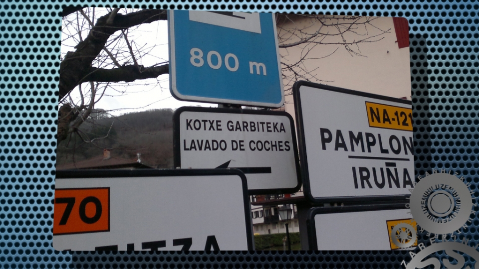 Julia Garciak bidali digu Gasteizko Carrefour supermerkatu batetik kartel hau.