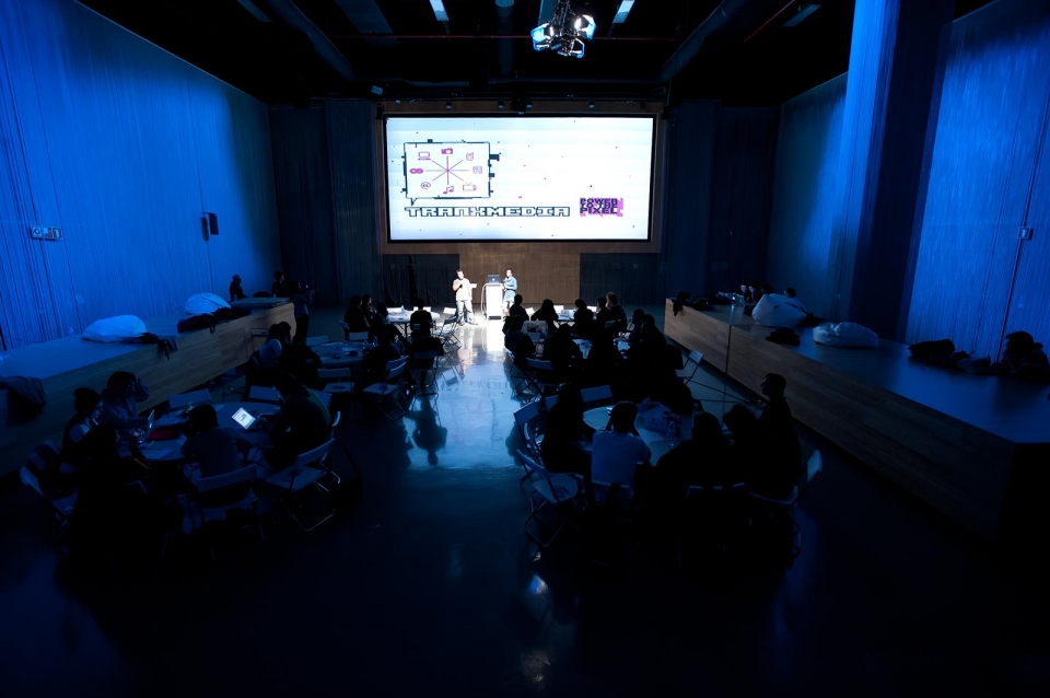 Tranxmedia jardunaldia. Argazkia: EITB