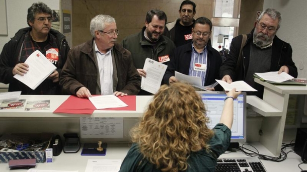 Los sindicatos registran la convocatoria de huelga general del 14N.