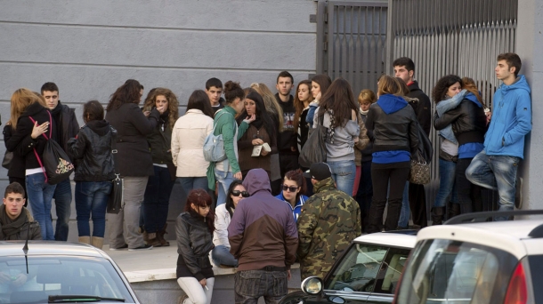 Hiru gazte hil dira Madrilen, Halloween gaua ospatzen ari zirela