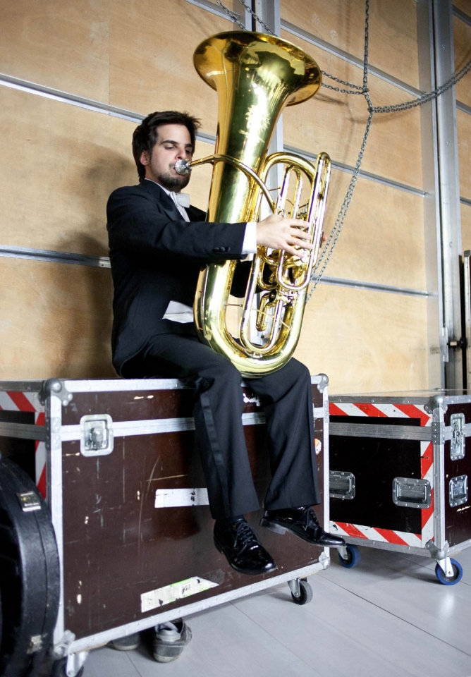 Los músicos ensayan antes del concierto. Foto: EITB