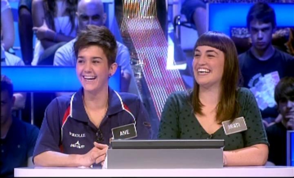 32. saioa. Ane Garmendia (Lazkao) eta Irati Garmendia (Alegia)